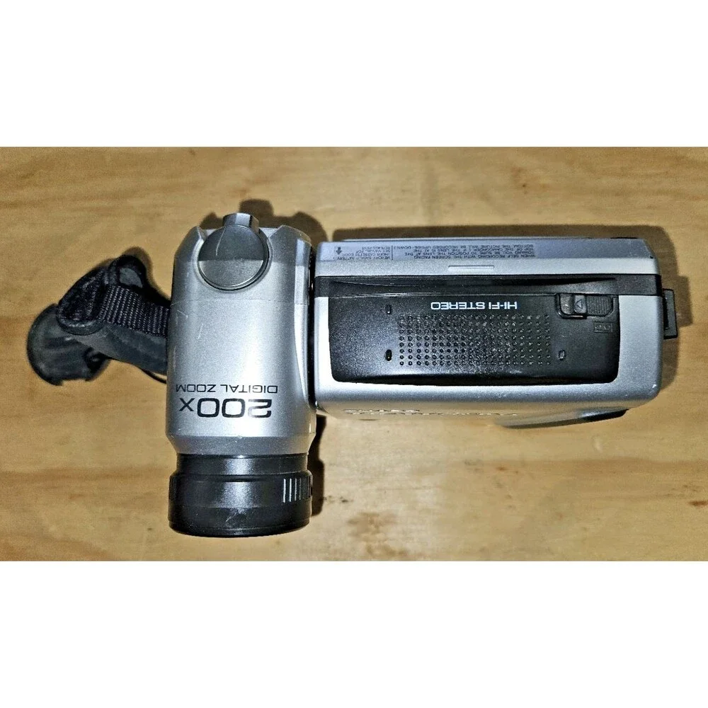 Sharp VL-H870U 8mm Video 8 Camcorder VCR Camera Viewcam w/ REMOTE TESTED cords